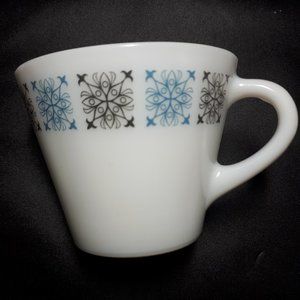 JAJ Pyrex Chelsea Vintage Made In England